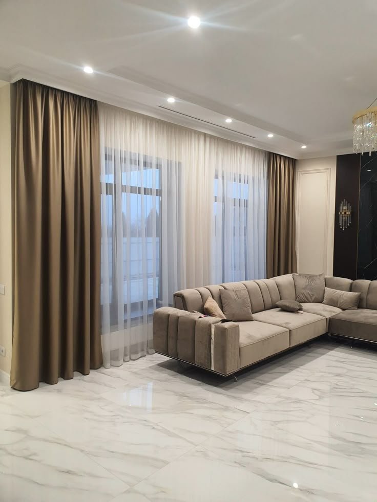 Sheer Curtains looking stunning across Dubai