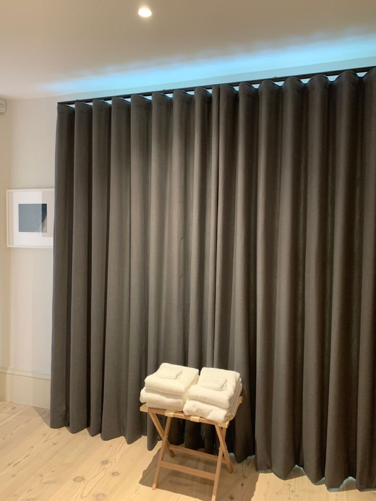 Wave Curtains in Action