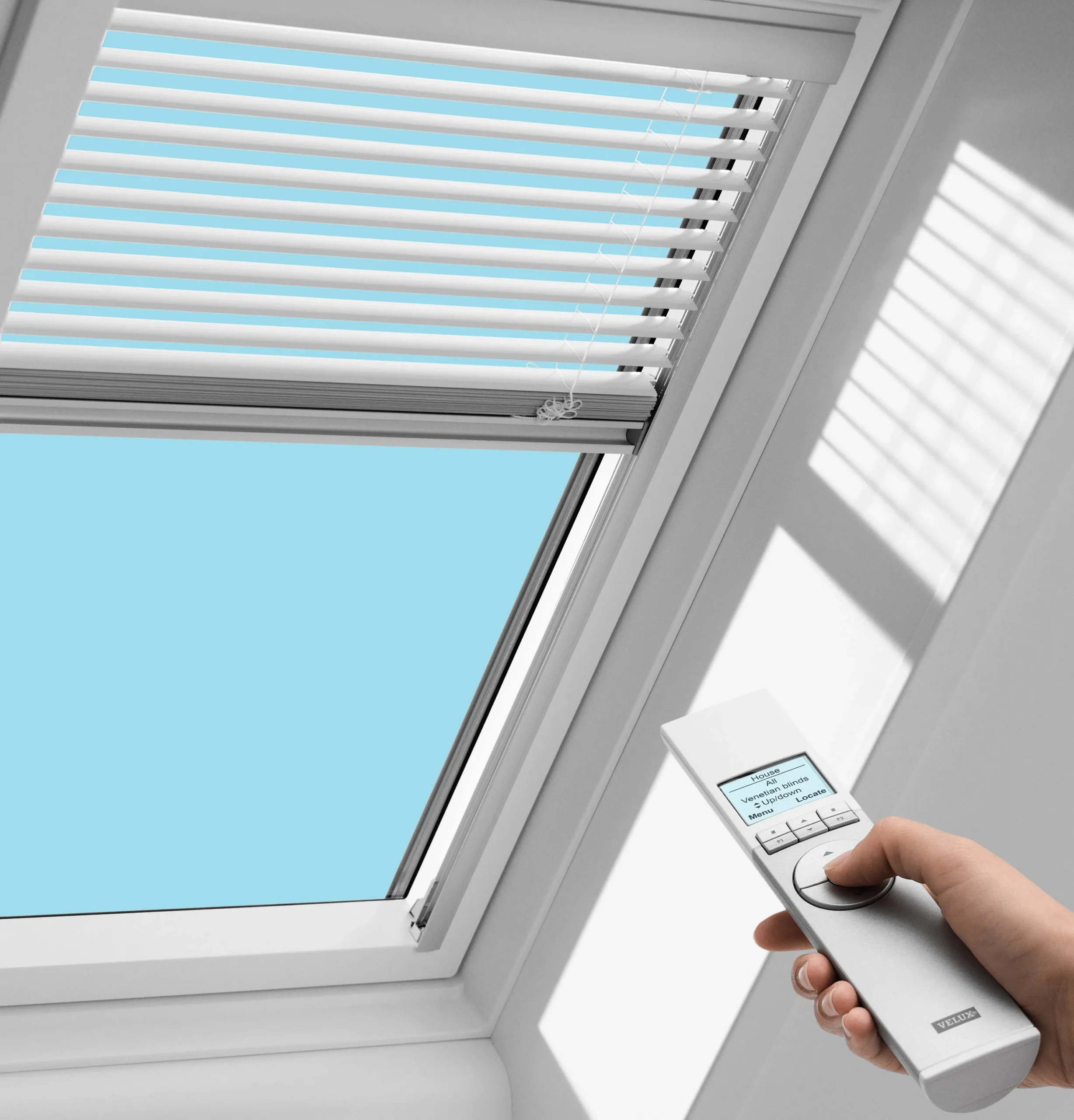 Electric skylight shades