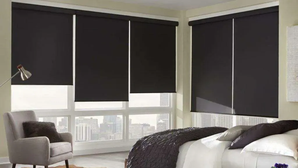 custom blackout blinds in Dubai